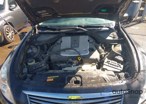 2010 Infiniti G37 Journey z USA, uszkodzony, nr VIN JN1CV6AP9AM403775